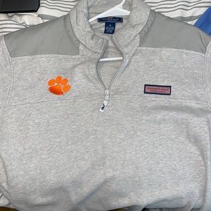 Men’s vineyard vines Clemson University light gray shepherd shirt